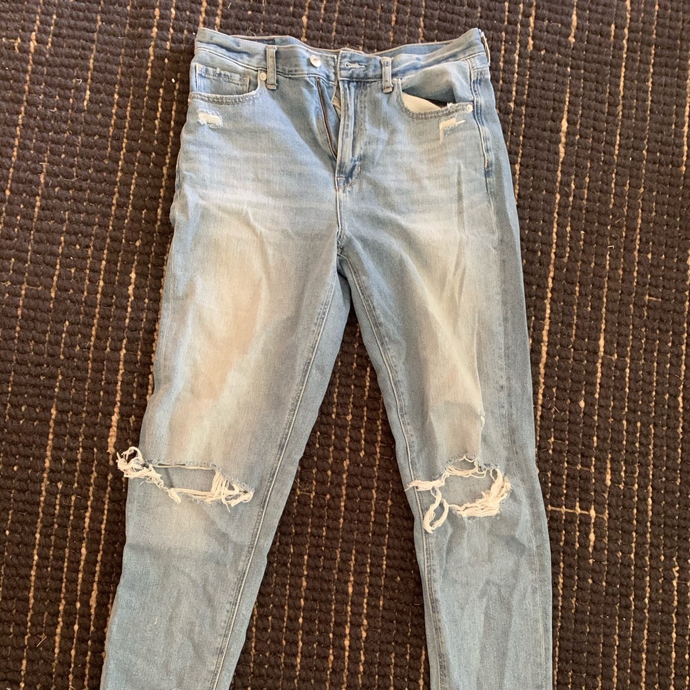 American Eagle Mom Jeans